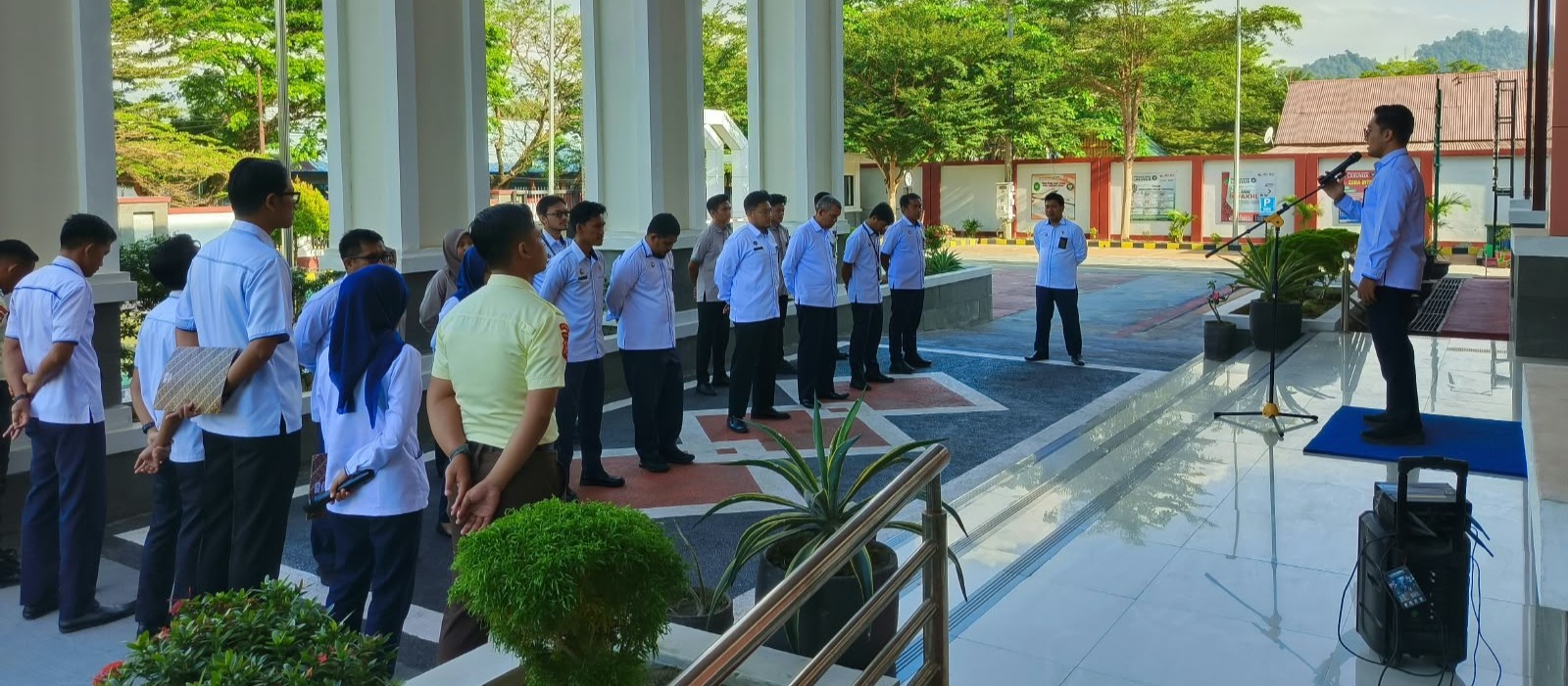 Apel Pagi PA Lasusua: Meneladani Rasulullah dan Mempersiapkan Pengawasan Triwulan III